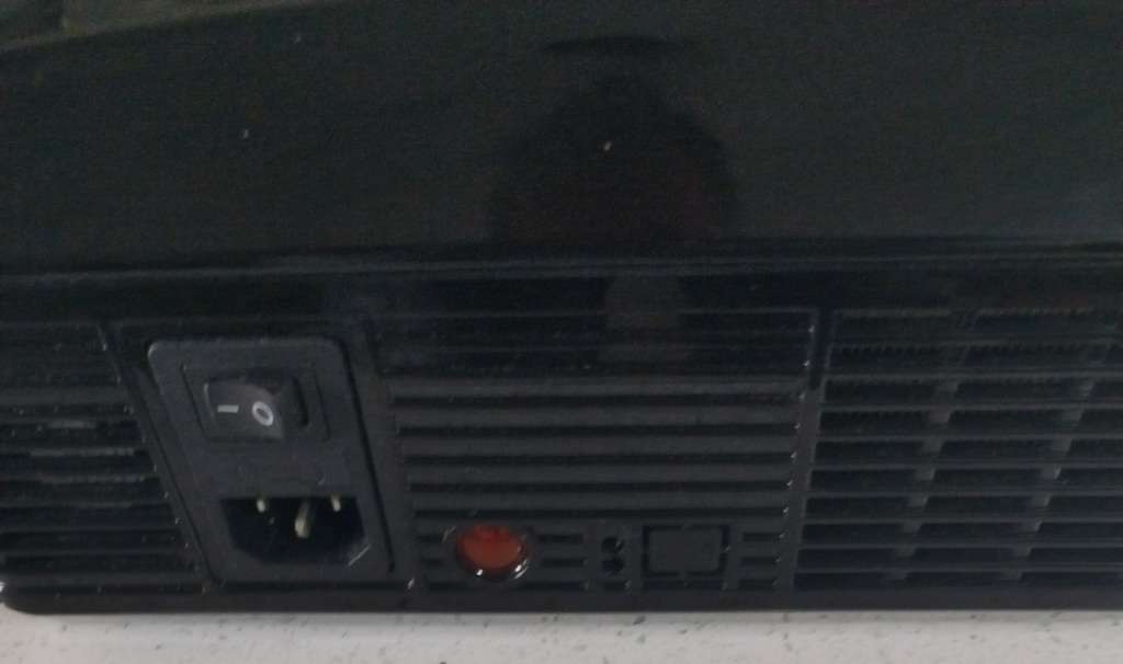 Crazy R1 Start! Movie Projector. 780 x 1280 Resolution XGA